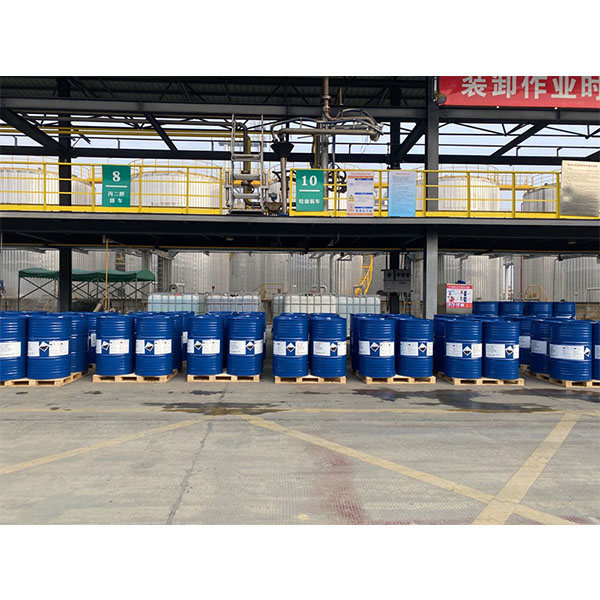Alternative applications of propylene glycol in daily chemicals